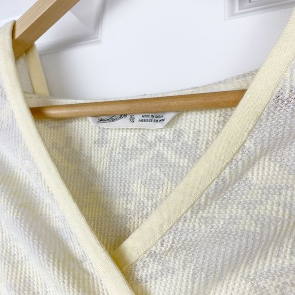 Woolrich, NWOT, Women's Semi Sheer Lightweight Long-Sleeve Hooded T-shirt, XL - Picture 4 of 5